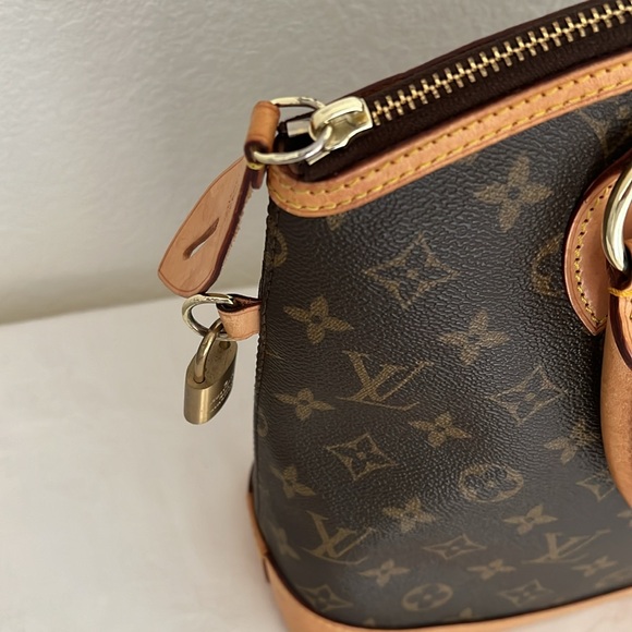 LV bag - Picture 5 of 13